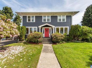 825 Caroline St, Port Angeles, WA