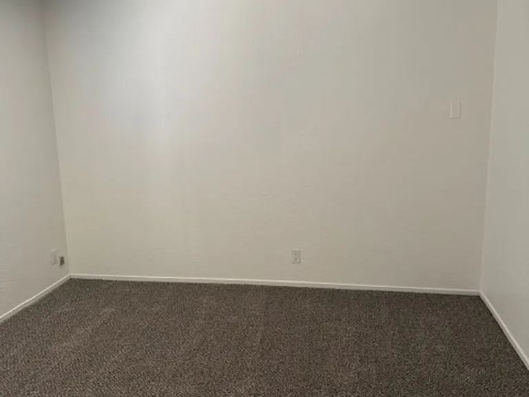 4171 California Ave #37 — Photo 6