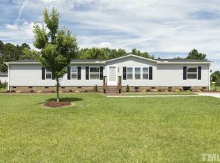 59 Hearth Ln, Smithfield, NC 27577