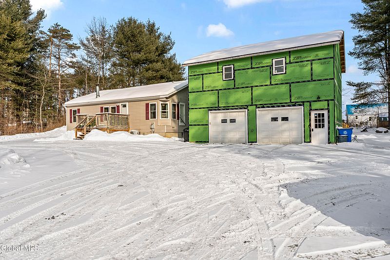 3rd image of 160 Bushnell Road