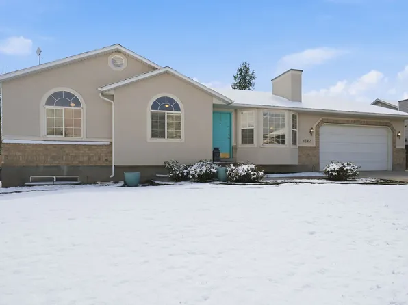 13951 S Haystack Peak Cir, Riverton, UT 84096