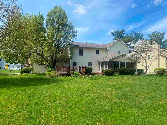 2nd image of 640 Misty Harbour Ct