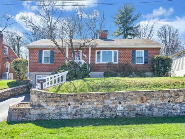 2732 Laburnum Ave SW, Roanoke, VA 24015