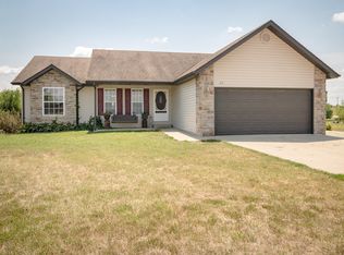 103 Classywood Dr, Rogersville, MO 65742