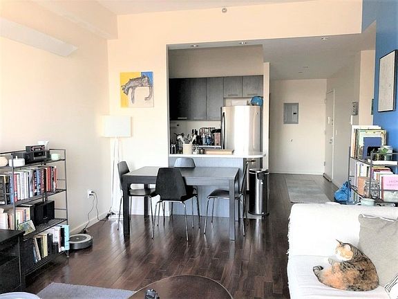 3rd image of 573 W 161st St #6-B