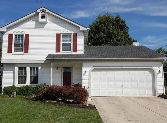 2nd image of 435 Carriage Dr