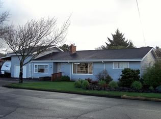 1012 NE Avery St, Newport, OR 97365