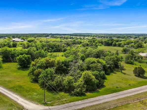 County Road 221, Stephenville, TX 76401