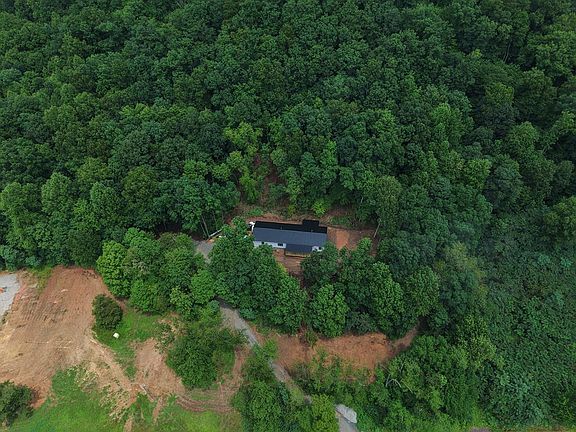 2nd image of 6139 Ringos Mill Rd