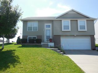 2202 N 167th Ave, Omaha, NE 68116