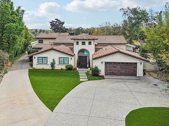 2nd image of 519 Meadowmist Ct
