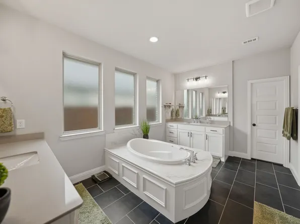 9801 Wexley Way, Fort Worth, TX 76131