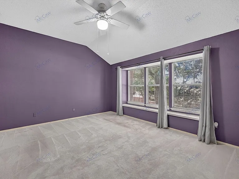 7845 Ember Oaks Dr — Photo 10