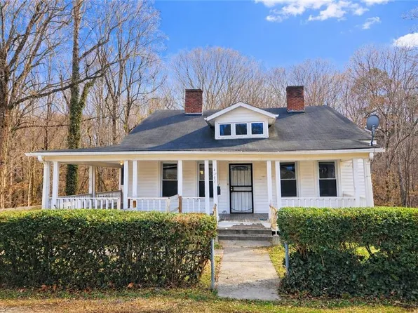 4902 Cherry St, Winston Salem, NC 27105