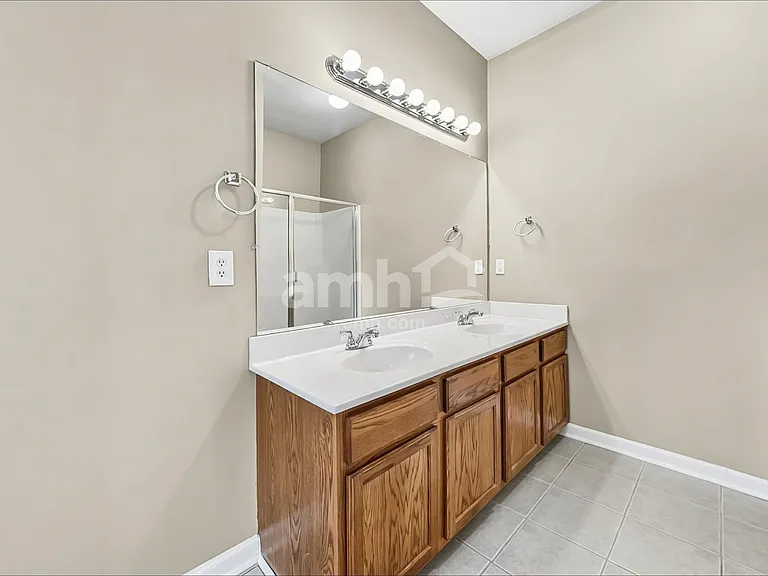 114 Cabin Branch Cir — Photo 14