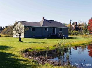 10308 N Crestview Rd, Ironwood, MI 49938