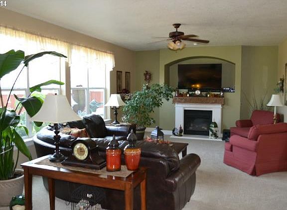 5th image of 15414 NE 103rd Dr