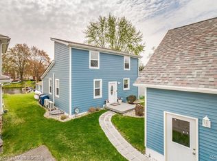 9474 Thames Blvd, White Lake, MI