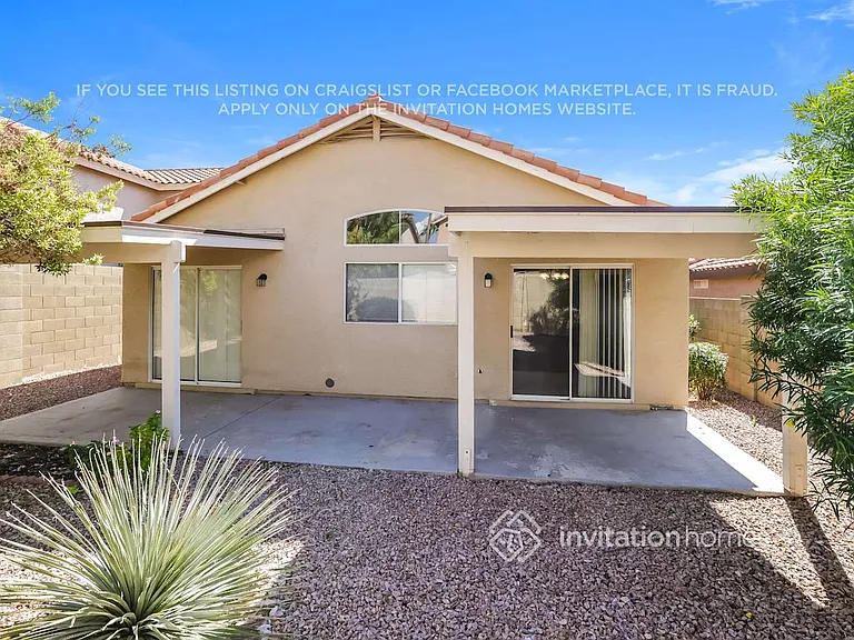 1338 E Angela Dr — Photo 13