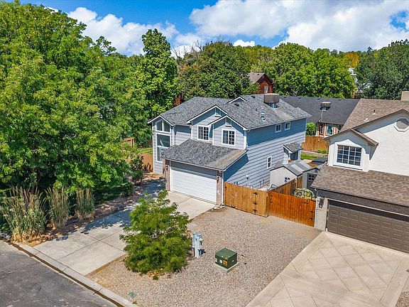 4th image of 743 Corral Dr
