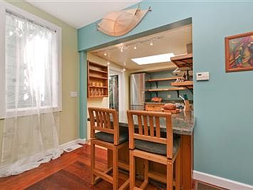 2nd image of 237A Greenwich St