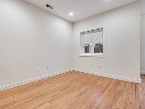 2nd image of 2307 18th St NW APT 2