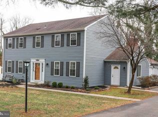 32 Mill Creek Rd, Holland, PA 18966