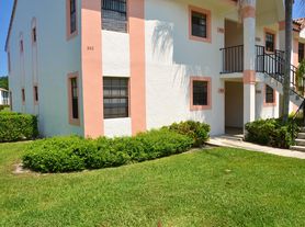 320 Norwood Ter, Boca Raton, FL