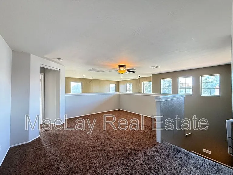 19641 E Carriage Way — Photo 17