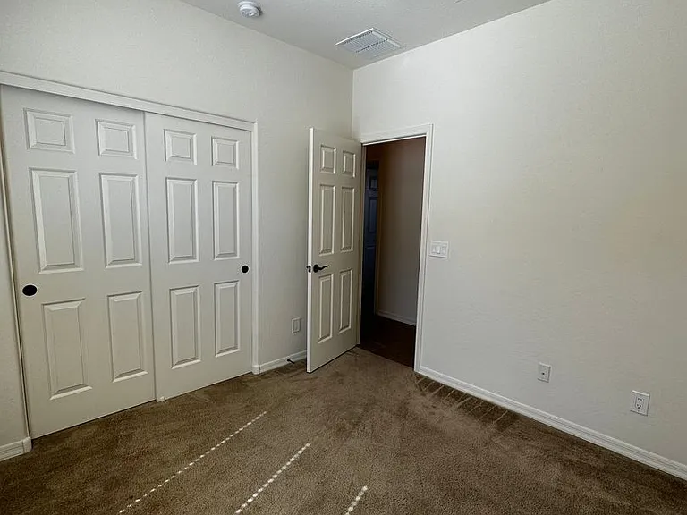 18618 W Mountain View Rd — Photo 20