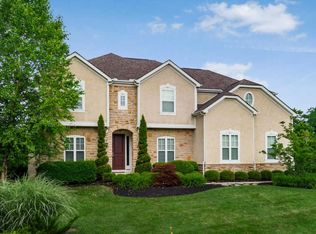 4437 Yellow Wood Dr, Dublin, OH