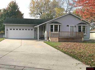 126 Henderson Rd, Arlington, MN 55307