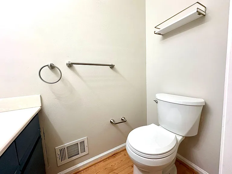 4 Abbey Bridge Ct — Photo 16