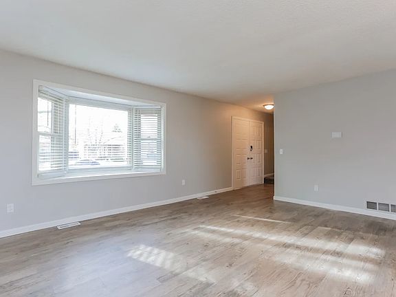 4th image of 2569 E 102nd Ave #2A
