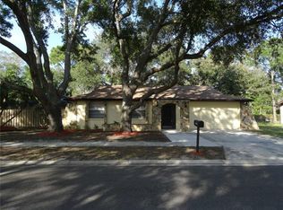 12447 104th Ter, Seminole, FL 33778