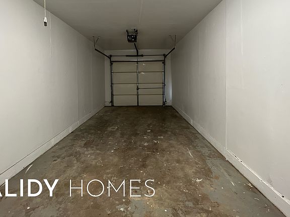 3rd image of 1433 SW 60th St