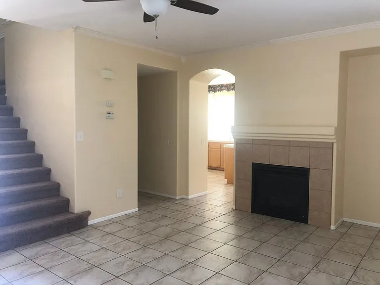26102 Blazer Ct — Photo 2