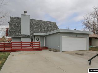 954 Bretton Dr, Casper, WY 82609