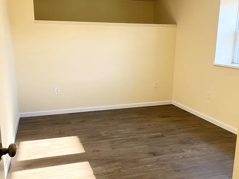 1312 S Main Ave #1 — Photo 6