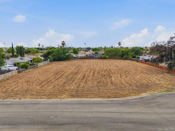 9 1/4 Avenue, Hanford, CA 93230