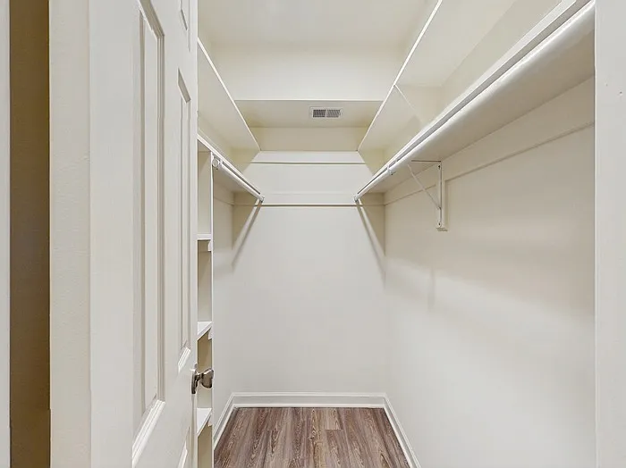 Maple Ridge Apartments — Photo 25