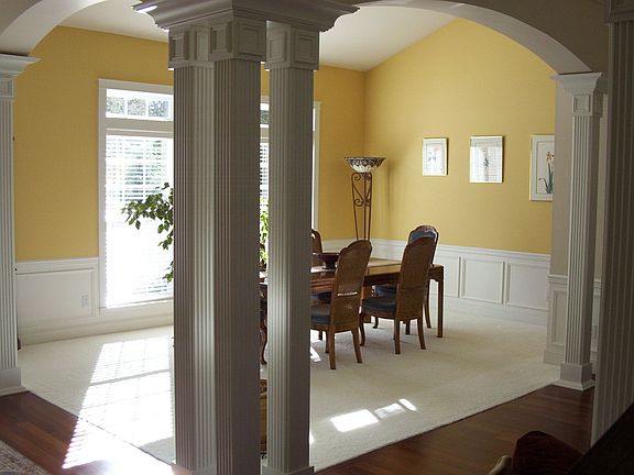 Formal Dining