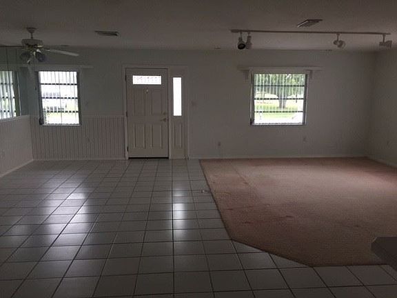 4th image of 165 Francis Dr