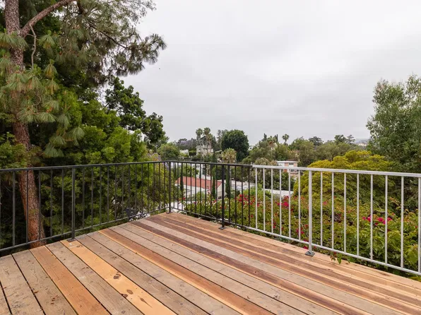 2119 Alcyona Dr, Los Angeles, CA 90068