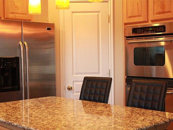 3rd image of 3087 W Crystal Palace Dr