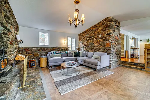 627 Bear Valley Rd #ID1546346P Photo 1 627 Bear Valley Rd #ID1546346P Photo 1