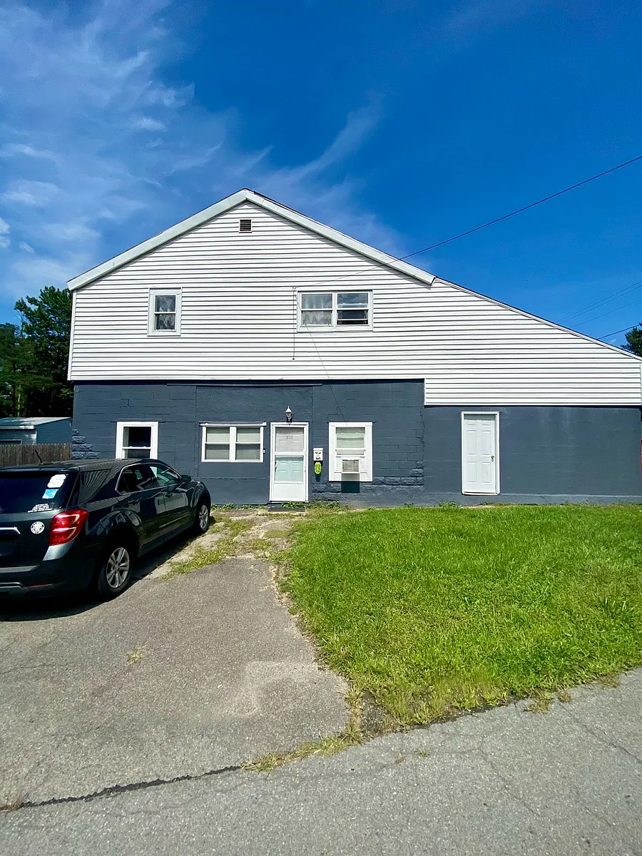 Building Photo - 126-134 S Main St S #128