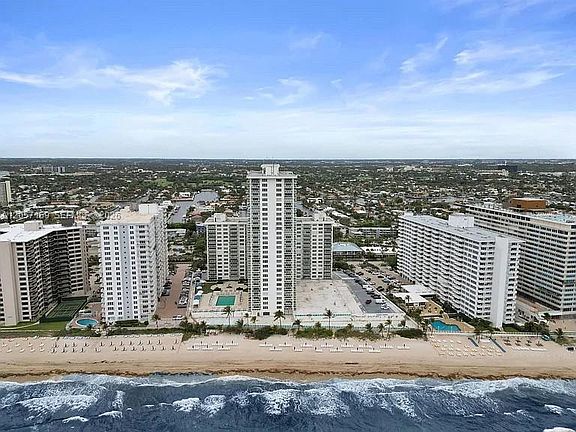 3rd image of 3900 Galt Ocean Dr APT 2602