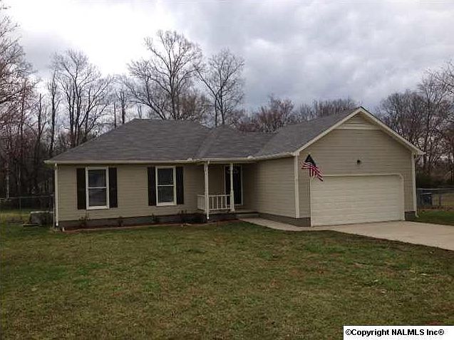 1st image of 189 NW Effie Dr