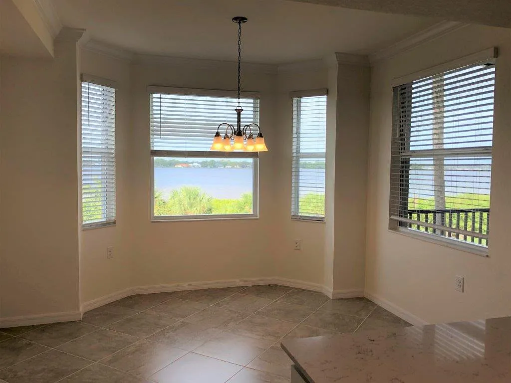 1010 Tidewater Shores Loop — Photo 3